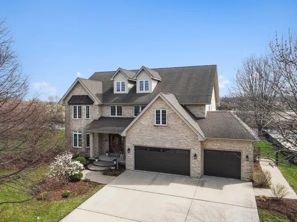 608 Rookery Ln, Joliet, IL 60431