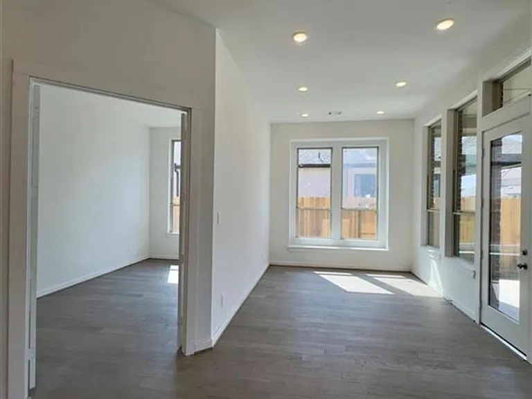 30518 Cheyenne Place Ct — Photo 7