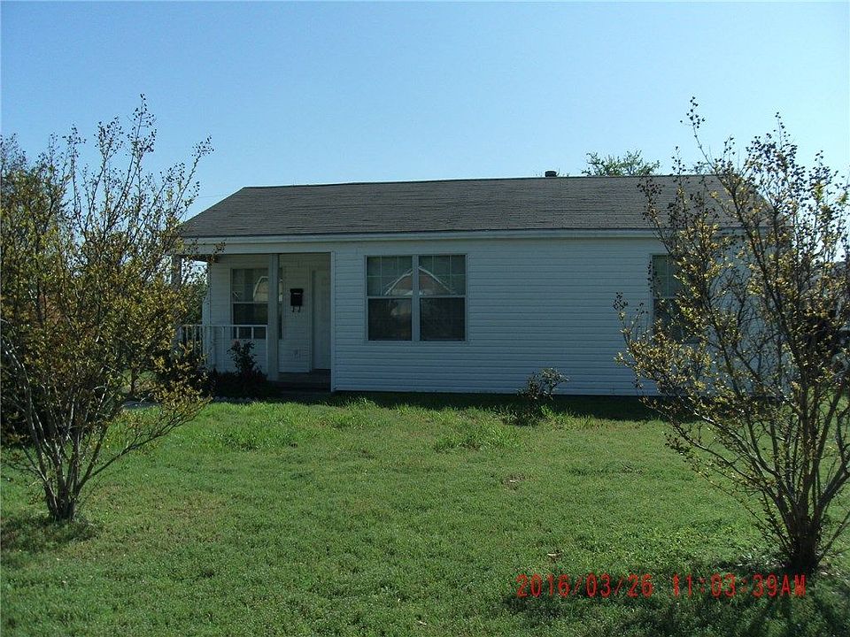 1st image of 514 Larry Dr