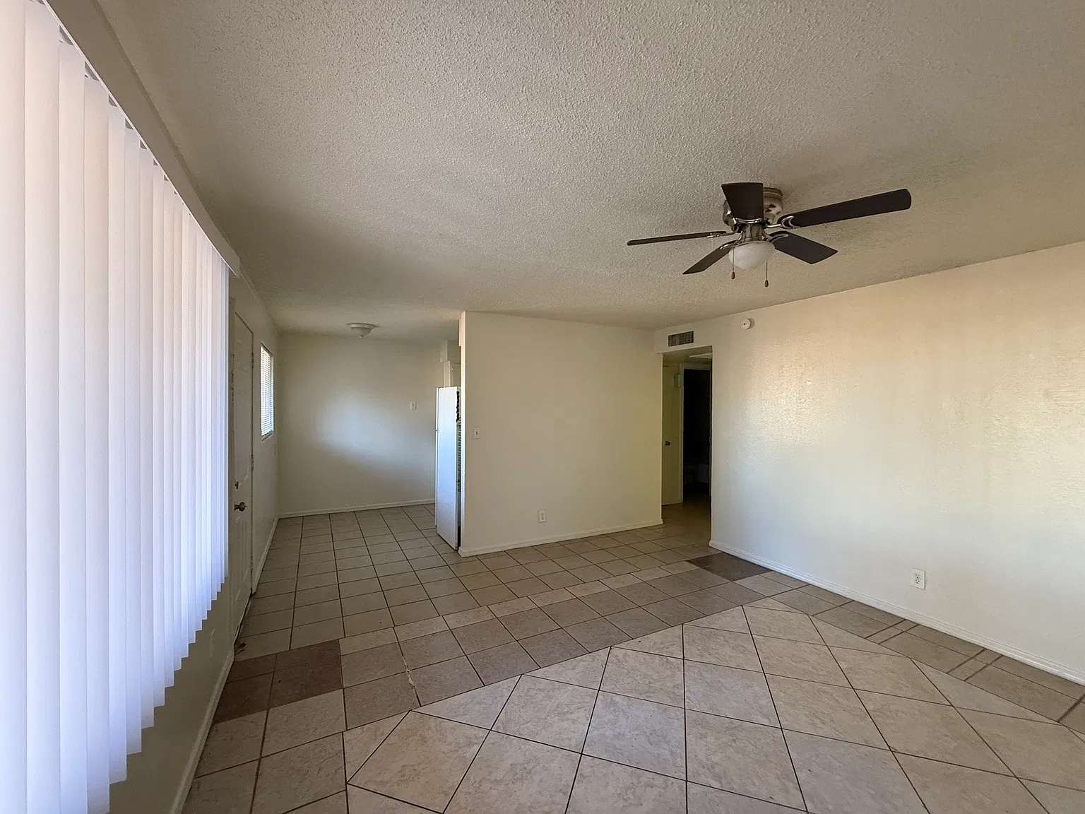1 bed, $925 — Photo 3