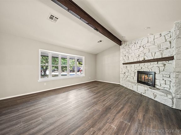 5th image of 11401 S 98th East Ave