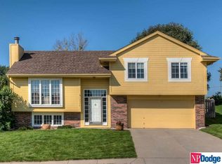 12975 Camden Ave, Omaha, NE 68164