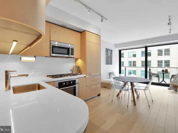 925 H St NW APT 506, Washington, DC 20001