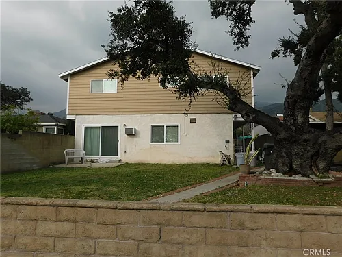 755 Valley View Ave #B Photo 1