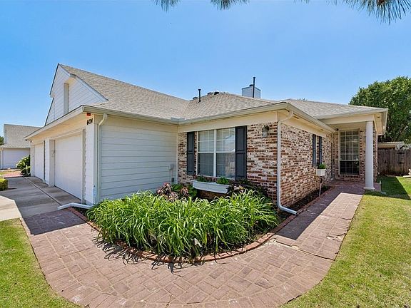 2nd image of 6424 Masons Dr