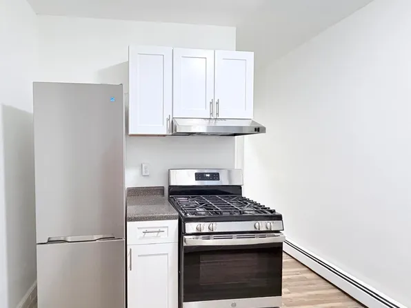 70 Tonnelle Ave #12E, Jersey City, NJ 07306