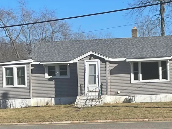 9095 California Rd, Bridgman, MI 49106