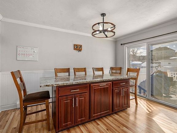 2nd image of 231 Lapham St