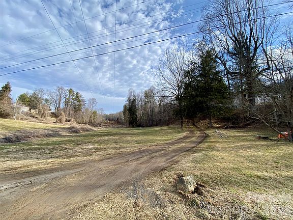 4th image of 99999 Willow Creek Dr #2