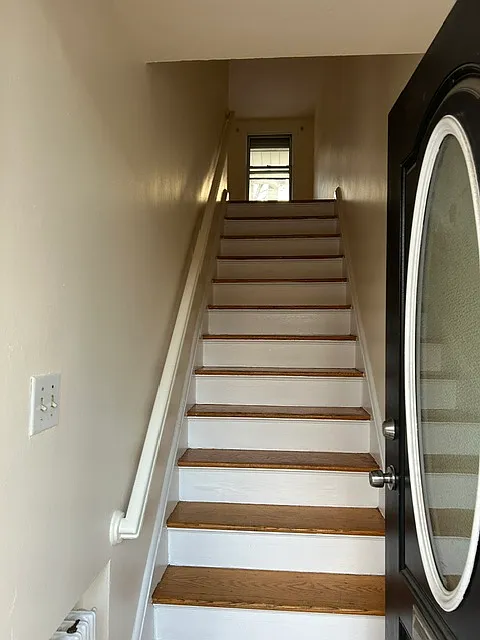 2 bed, 450 sqft, $1,950 — Photo 3