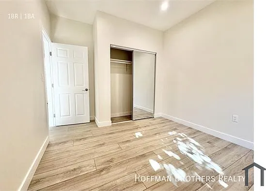 2945 S West Blvd #A — Photo 4