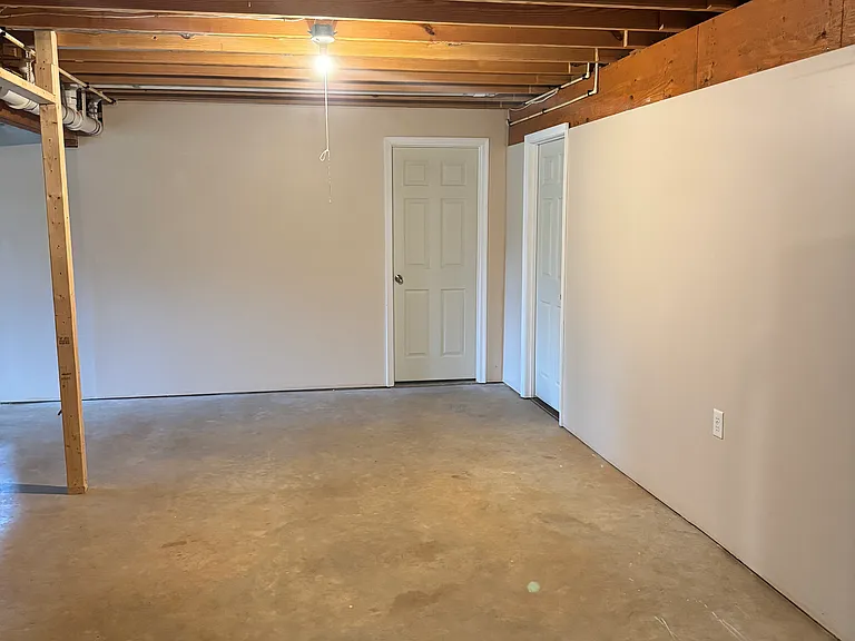 1491 Boxwood Farm Rd — Photo 5