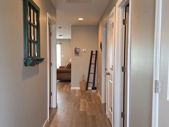 5th image of 73 Pacific Ave