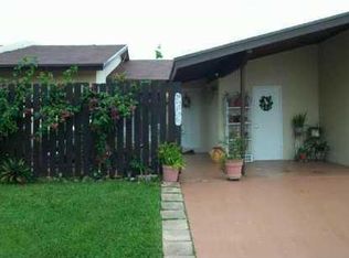 22399 Cervantes Ln, Boca Raton, FL 33428