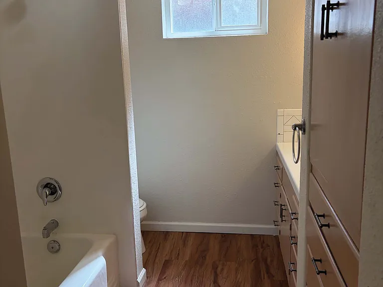 1011 Fillmore St #B — Photo 6