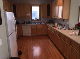 654 W Briar Pl APT 2, Chicago, IL 60657