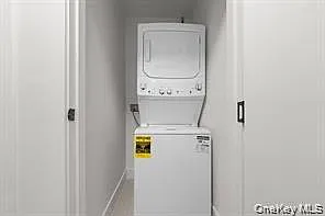 3 bed, 2.0 bath, 1728 sqft, $4,100 — Photo 4