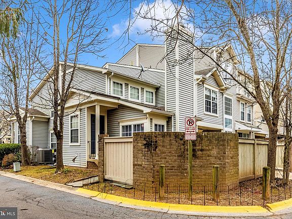 4th image of 8812 Dowling Park Pl