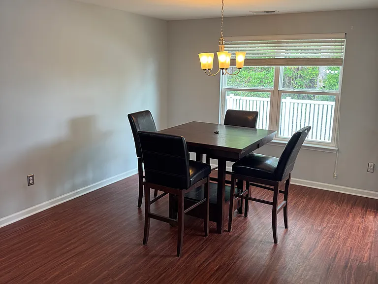 1232 Midtown Village Dr — Photo 5