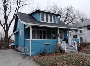 20 Chippewa Rd, Pontiac, MI 48341