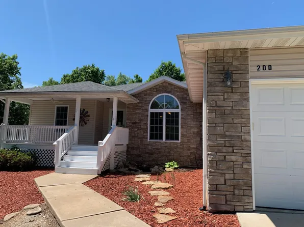 200 Old Meadow Lane, Branson, MO 65616