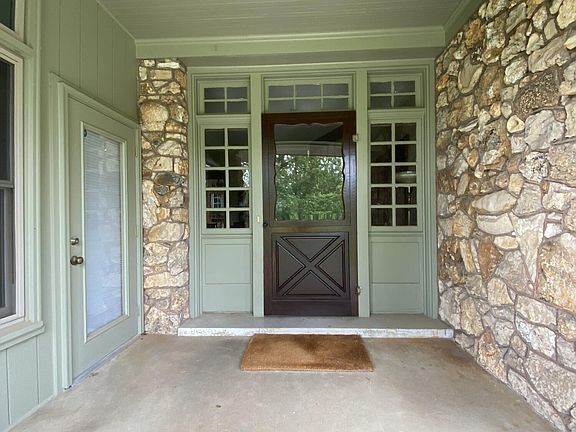 5th image of 528 E Dorris Avenue