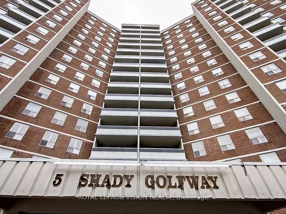 5 Shady Golfway #804