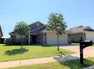 1109 Chandler St, Stillwater, OK 74074