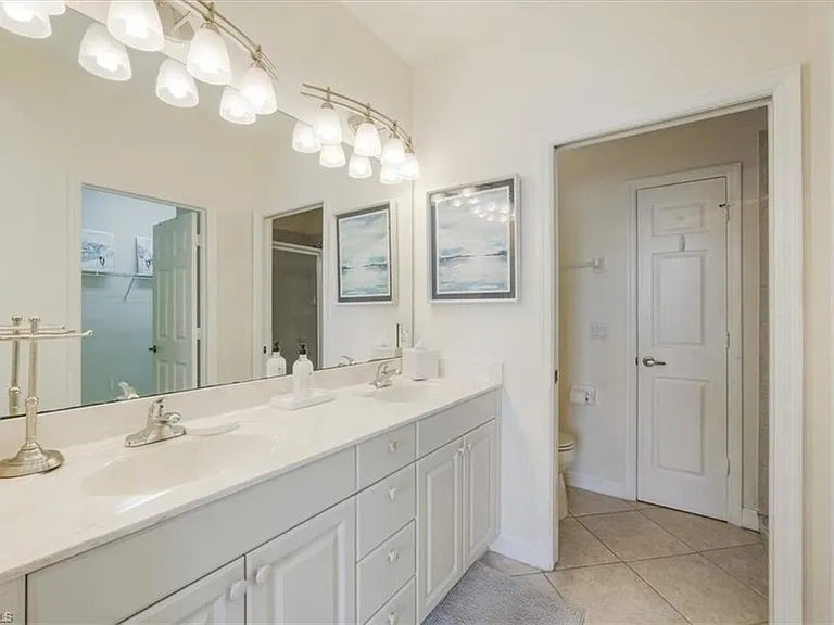 3057 Driftwood Way #4004 — Photo 14