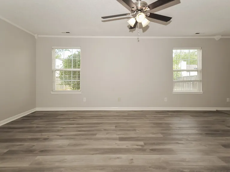 6336 Long River Ln — Photo 4