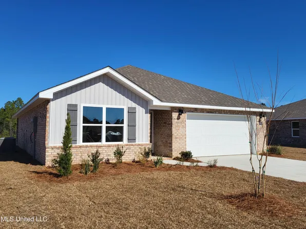 17458 E Sycamore St, Gulfport, MS 39503