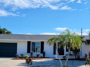 401 Sunnyside Dr, Venice, FL 34293