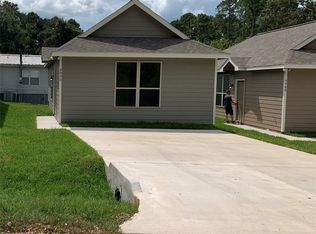 11447 Underwood St, Willis, TX 77318