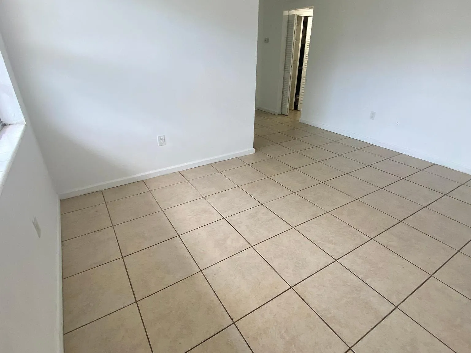 1 bed, 700 sqft, $1,695 — Photo 2