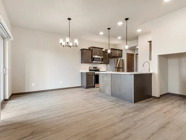 Sunrise Creek Townhomes — Photo 42