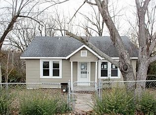 514 S Locust St, Harrison, AR 72601