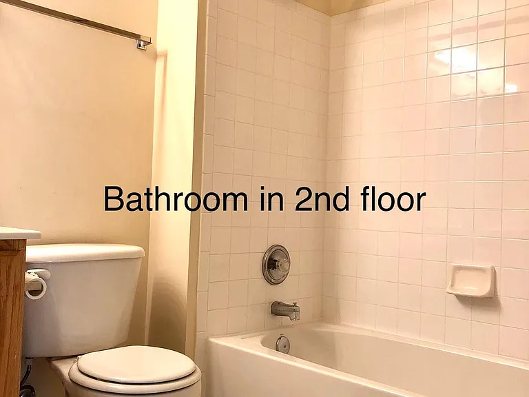 549 Eisenhower Dr — Photo 9