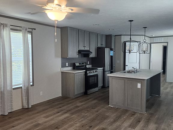 5th image of 1145 Peach Blossom Cir