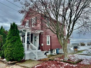 210 Charles St, Old Forge, PA 18518