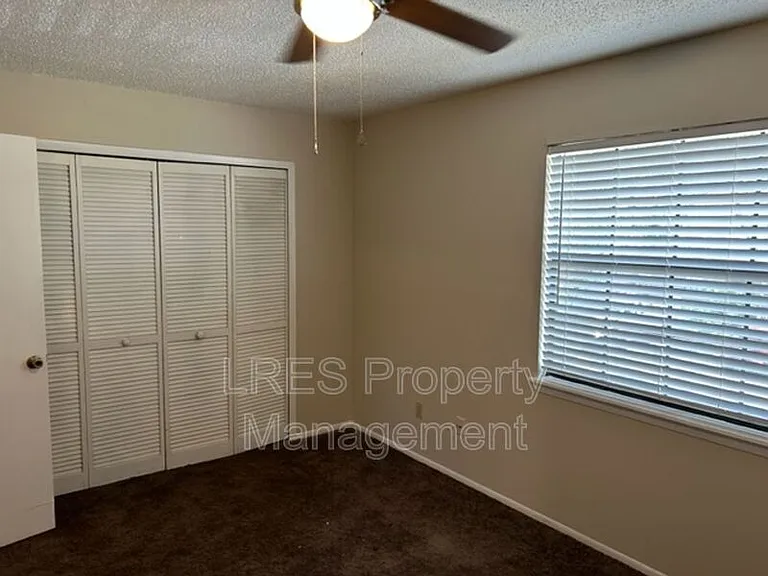 4603 Lighthouse Cir — Photo 27