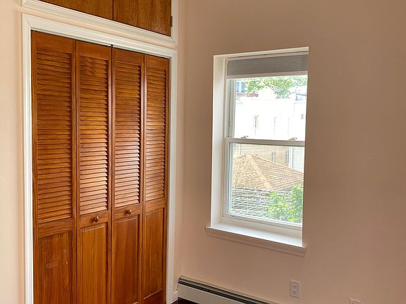 3rd image of 1526 78th St #1F
