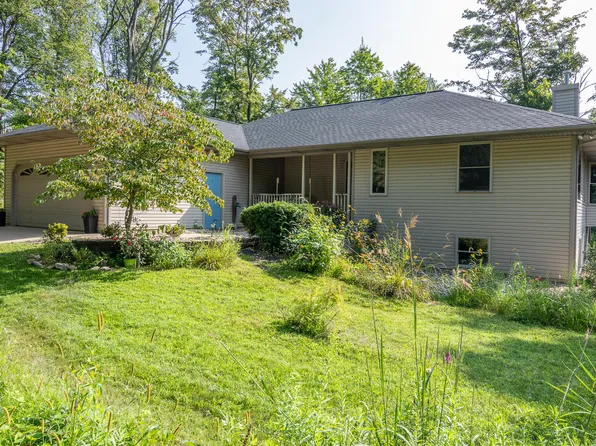 5616 E South Ave, Vicksburg, MI 49097