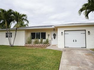 4941 Alfresco St, Boca Raton, FL 33428