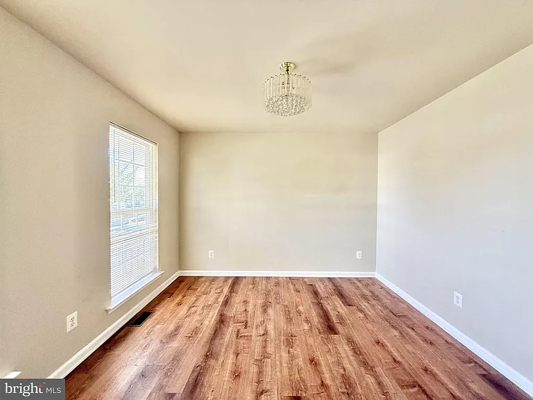 6002 Bush Ct — Photo 24