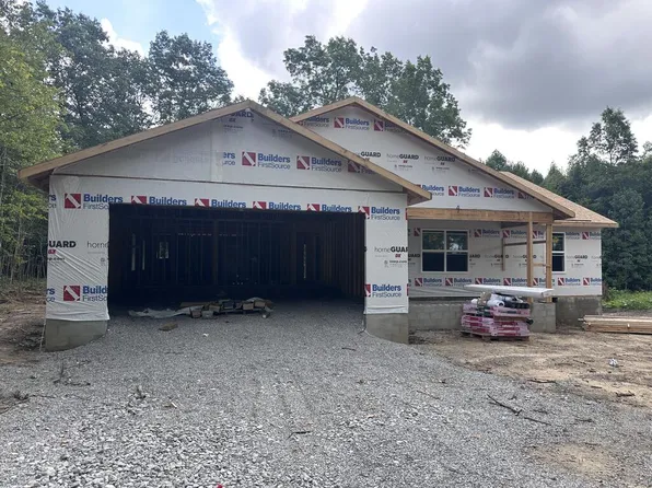 250 Stone Cliff Ln, Jamestown, TN 38556