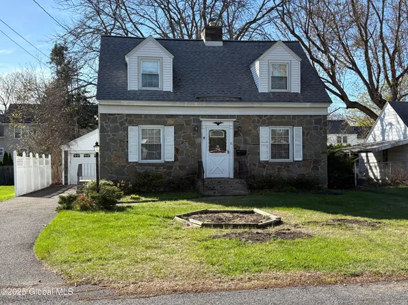 21 Wood Terrace, Albany, NY 12208