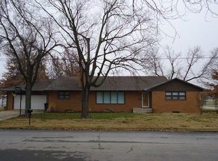 1435 Monroe St, Fredonia, KS 66736