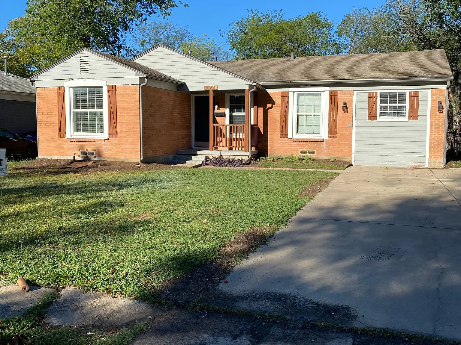 10609 Aledo Dr — Photo 1