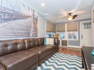 166 Monroe St, Franklin Square, NY 11010