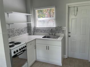2805 NE 6th Ln #3, Fort Lauderdale, FL 33334